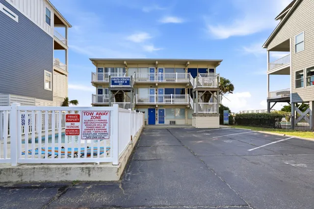 1607 S Ocean Blvd.
