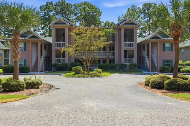 412 Pinehurst Ln.