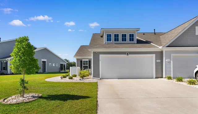 544 Courtridge Loop