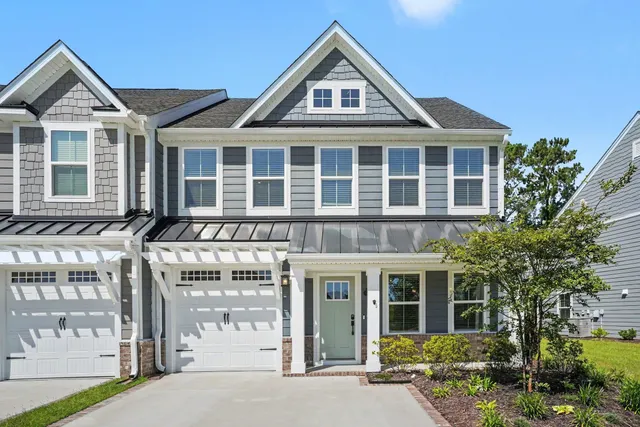 2415 Elowen Ln.