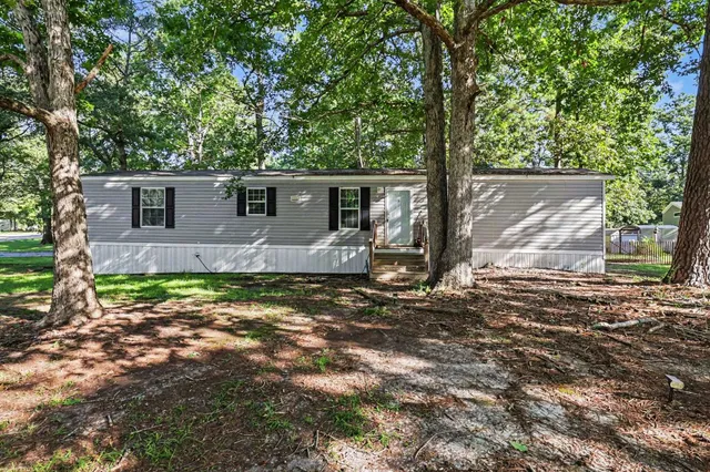 1925 Tigris Ct.