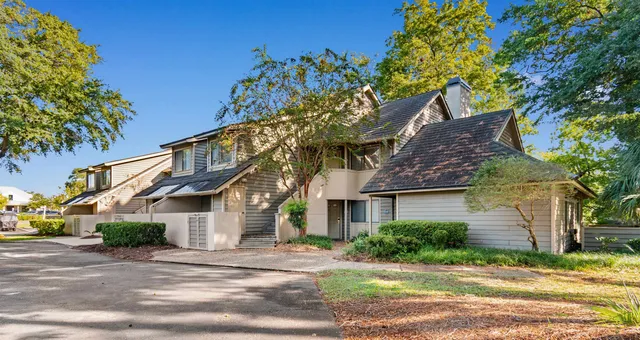 175 Saint Clears Way