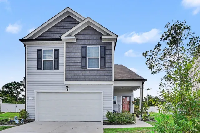 758 Woodland Farms Circle