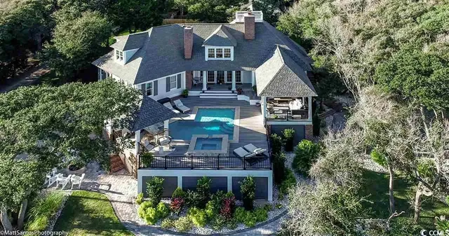 201 80th Ave. N