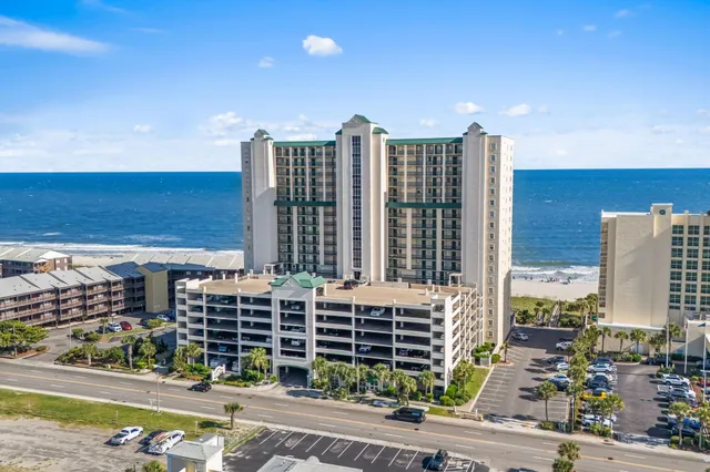 102 N Ocean Blvd.