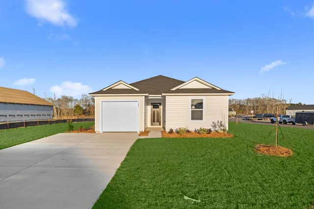 637 Green Valley Way