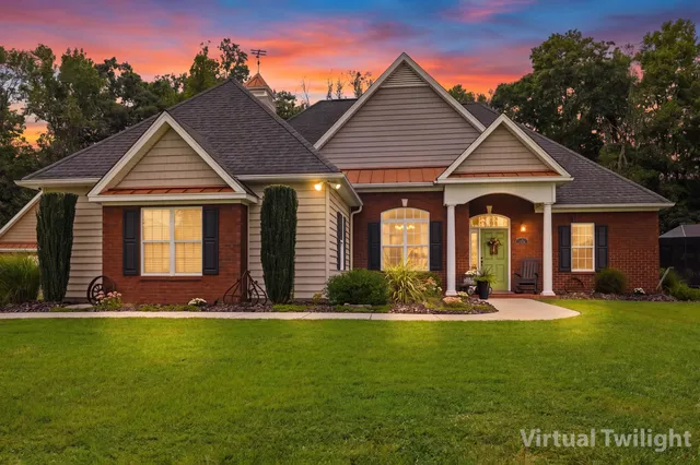 270 Dartmoor Ct.