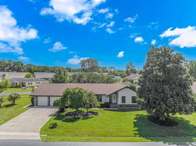 1124 Plantation Dr.