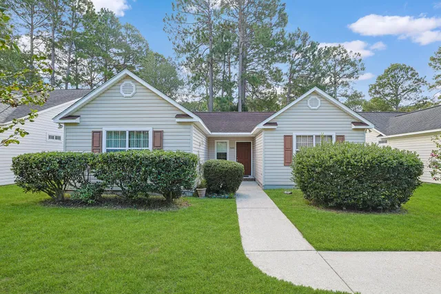 6645 Cinnamon Fern Ln.