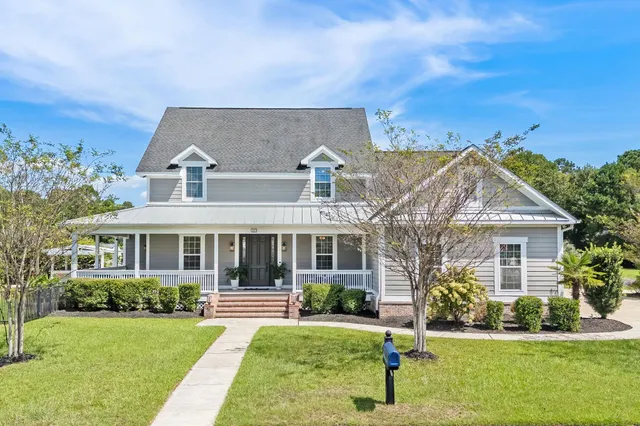 217 Chapel Ridge Circle
