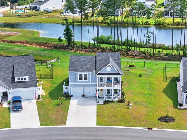 9305 Little Osprey Dr.