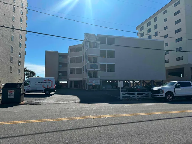 1011 S Ocean Blvd.