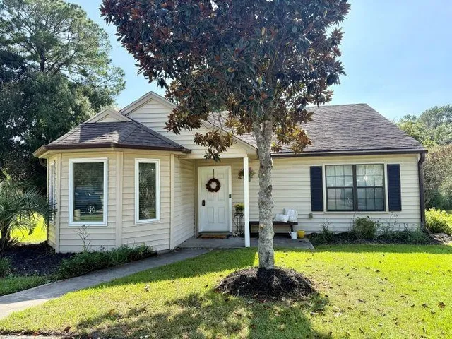 6616 Night Heron Crescent