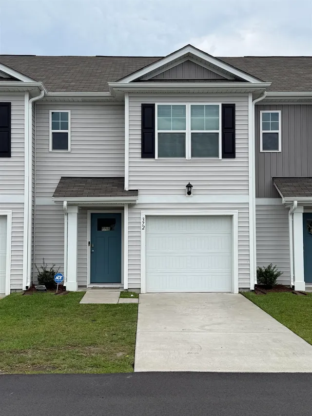 372 Bayou Loop