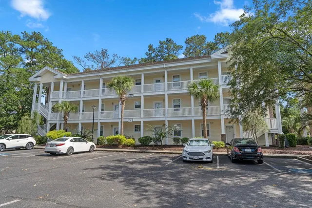 4221 Hibiscus Dr.