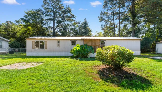 5502 Old Woods Rd.