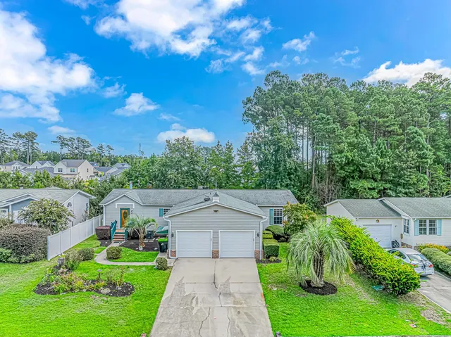 905 Palmer Dr.