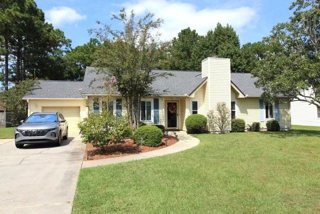 311 Troon Ln.