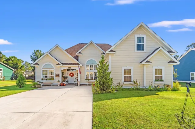 1066 Englemann Oak Dr.