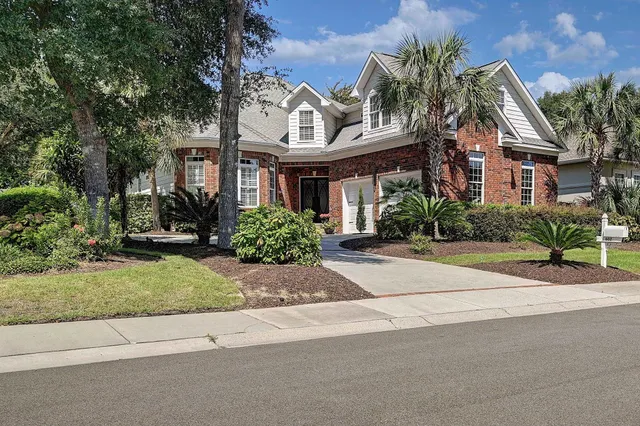 602 Sea Vista Ln.
