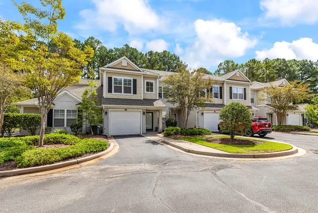 2450 Marsh Glen Dr.