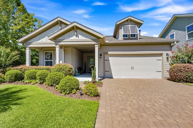 1731 Orchard Dr.