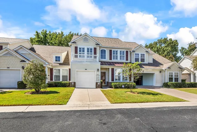 6095 Catalina Dr.