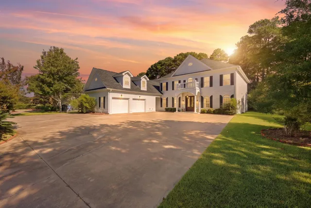 1536 Brookgreen Dr.
