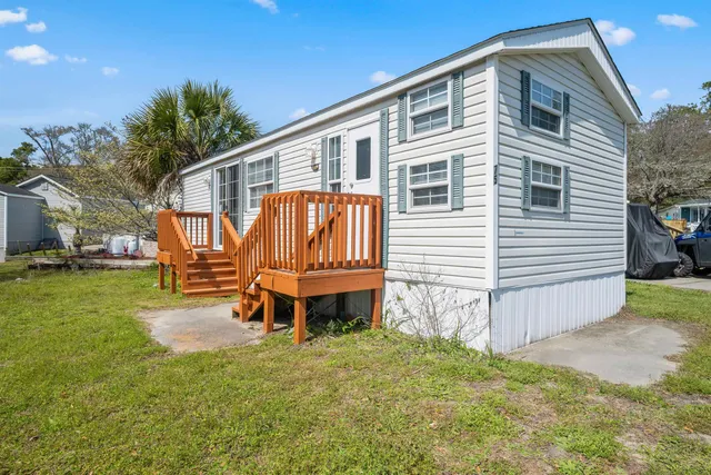 5400 Little River Neck Rd.