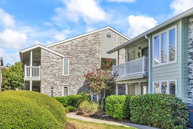 4719 Cobblestone Dr.