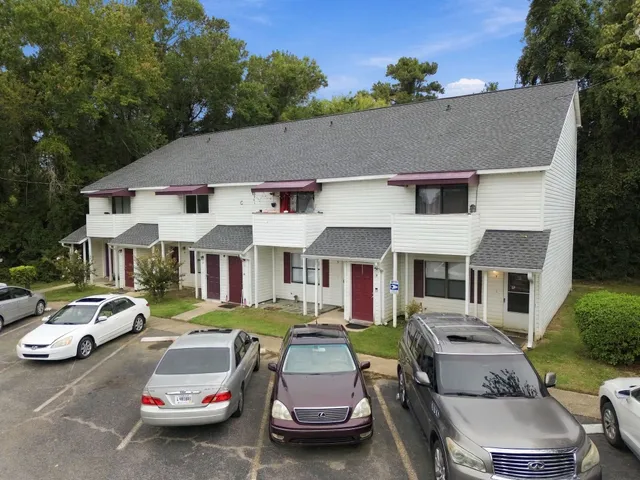 209 Cedar St.