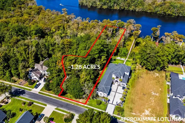 384 Chamberlin Rd.