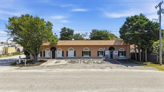 802 13th Ave. S