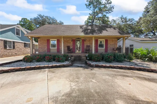 5518 Springs Ave.