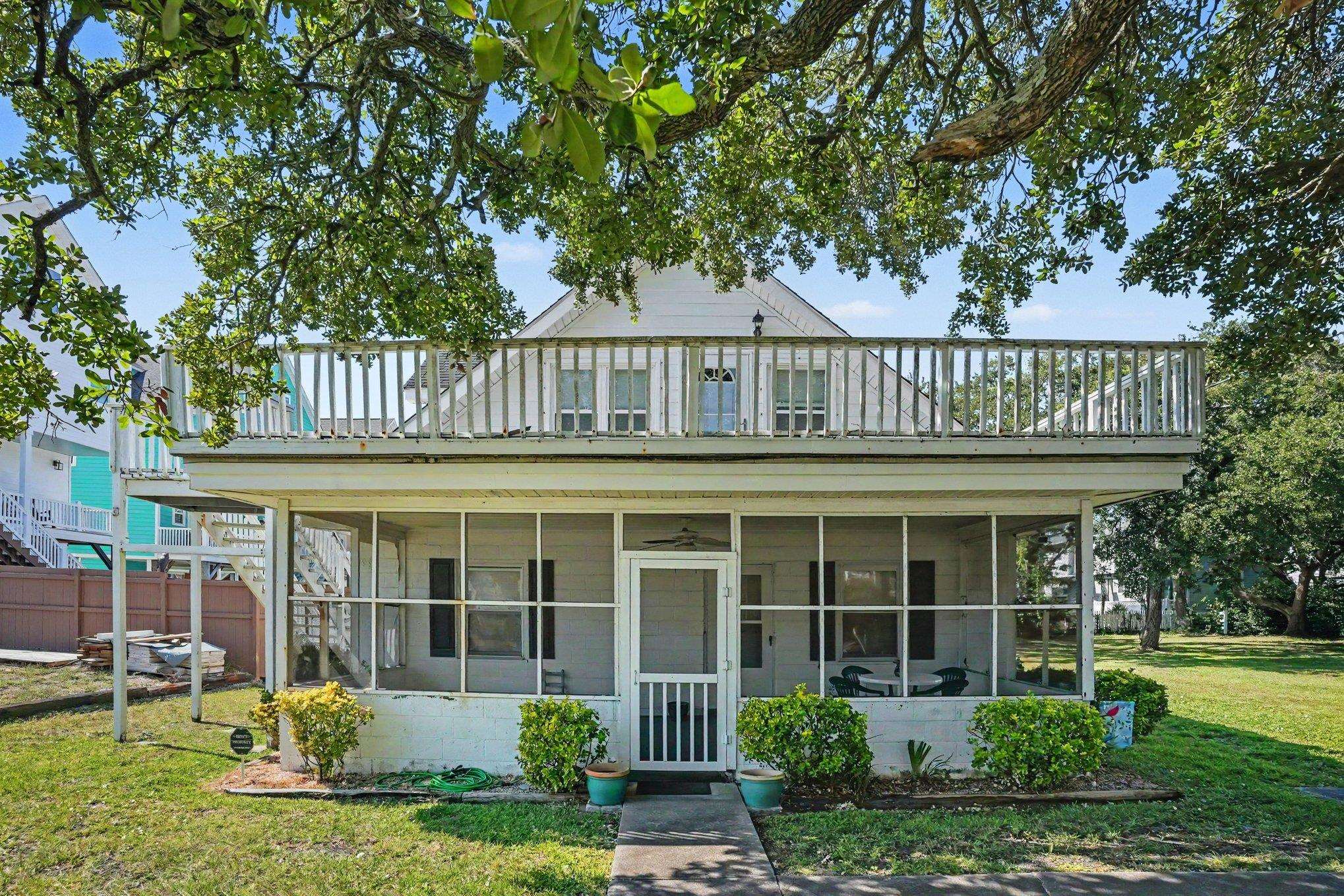 113 N 9th Ave. – Surfside Beach, SC