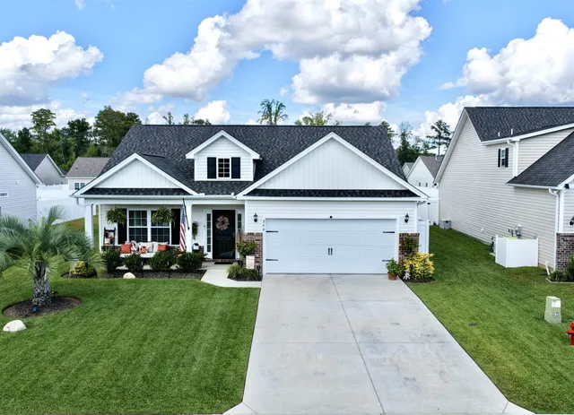 240 Lakota Loop