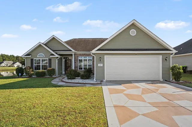 215 Turning Pines Loop