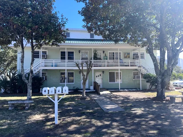 2811 Sand Dunes Dr.