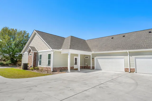 163 Stonewall Circle