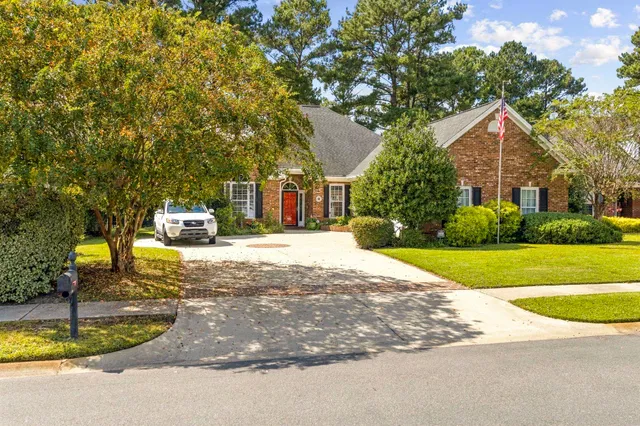 4709 Bluewater Ln.