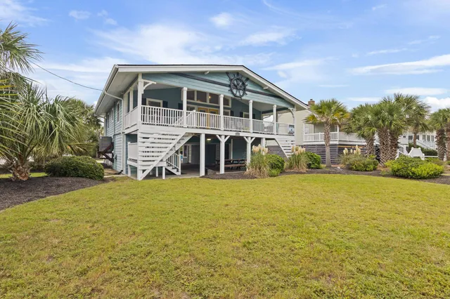 1706 South Waccamaw Dr.