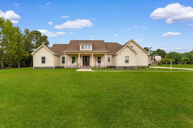 4077 Hagwood Circle