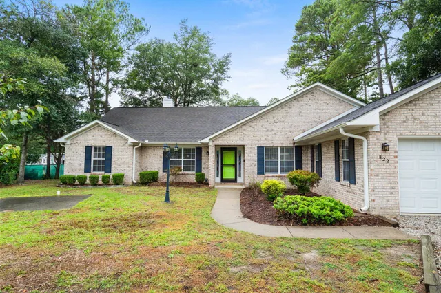 822 Holly Sands Blvd.