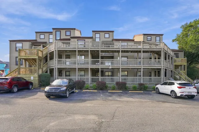 501 Maison Dr.
