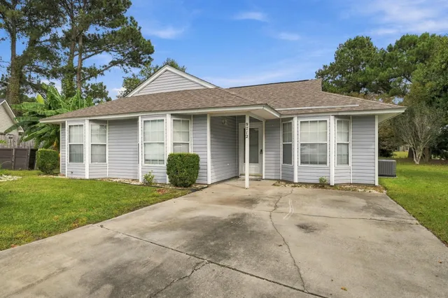 9712 Ashley Ln.