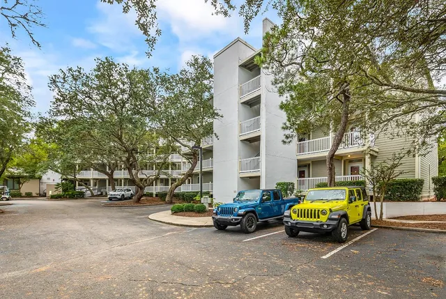 415 Ocean Creek Dr.