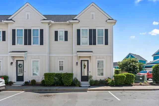 853 Filliman Alley