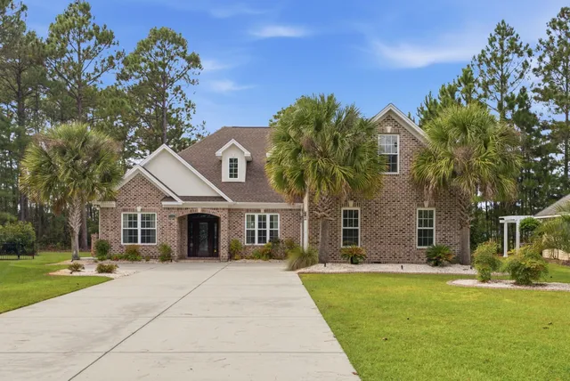 4492 Parkland Dr.