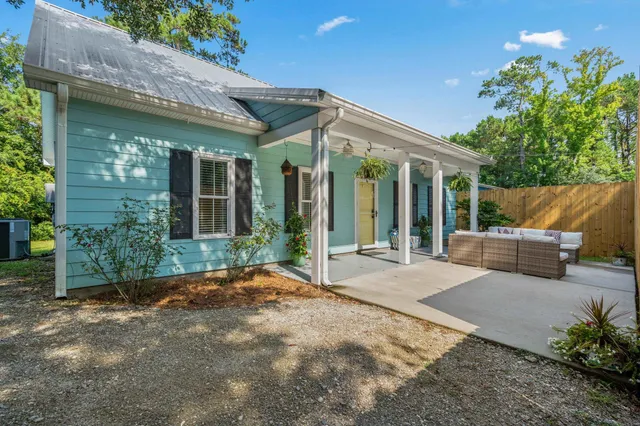 449 Sherman Dr.