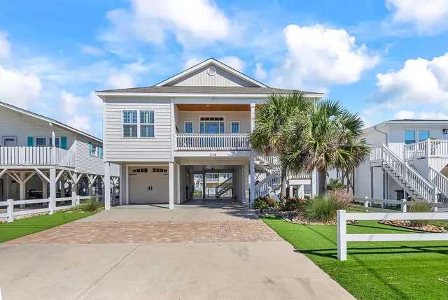 314 46th Ave. N